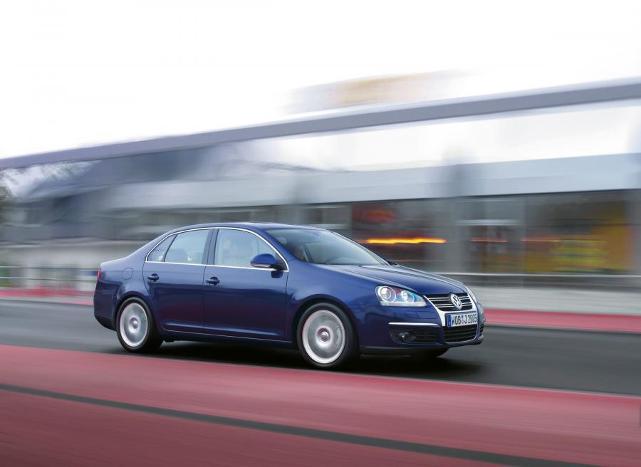 Volkswagen Jetta 2005 года  (фото 54 из 131)